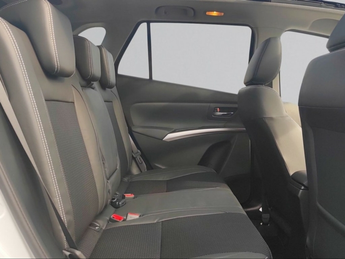 SUZUKI S-Cross 1.5 Piz Sulai Compact Top Hybrid 4x4 – Bild 13