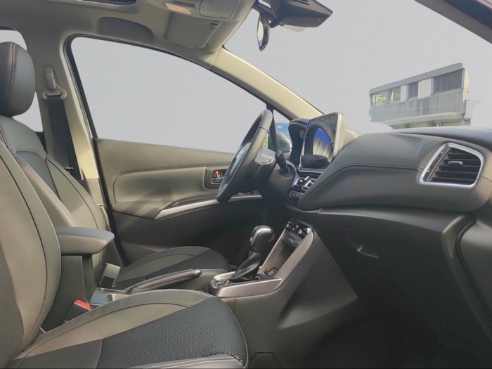 SUZUKI S-Cross 1.5 Piz Sulai Compact Top Hybrid 4x4 – Bild 14