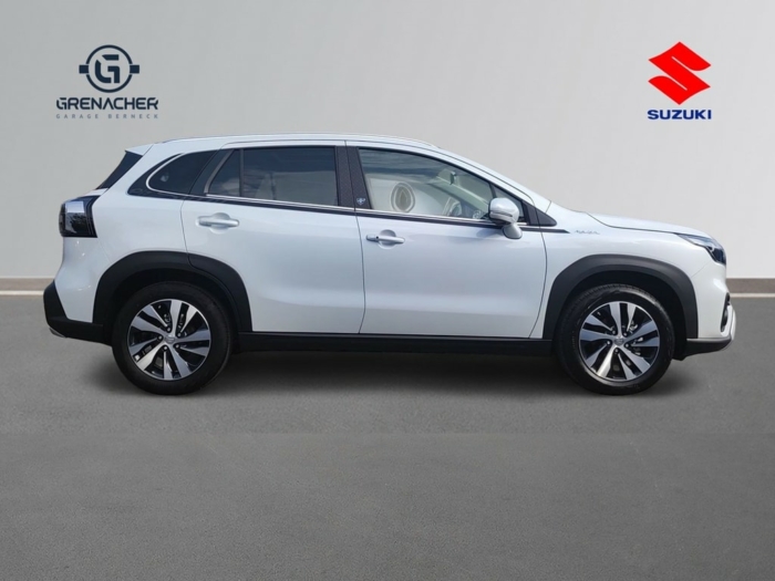SUZUKI S-Cross 1.5 Piz Sulai Compact Top Hybrid 4x4 – Bild 2