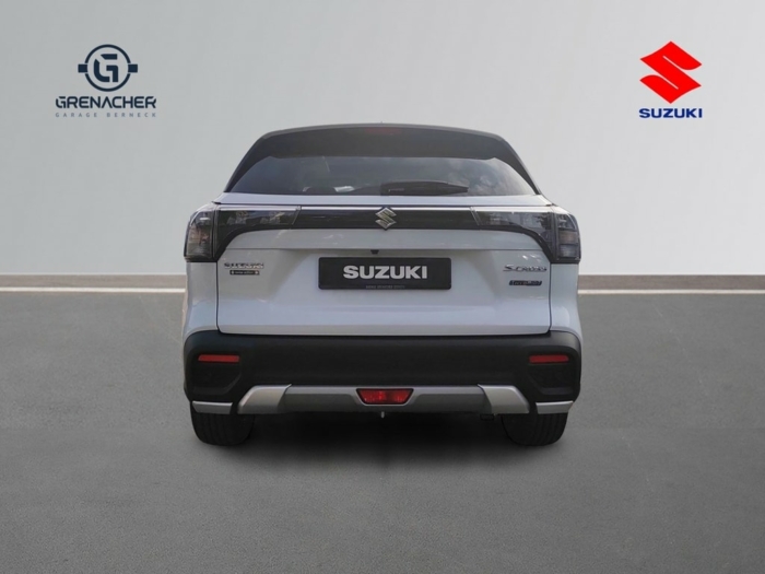 SUZUKI S-Cross 1.5 Piz Sulai Compact Top Hybrid 4x4 – Bild 8
