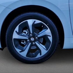SUZUKI Swift 1.2 Tradizio Top Hybrid – Bild 9