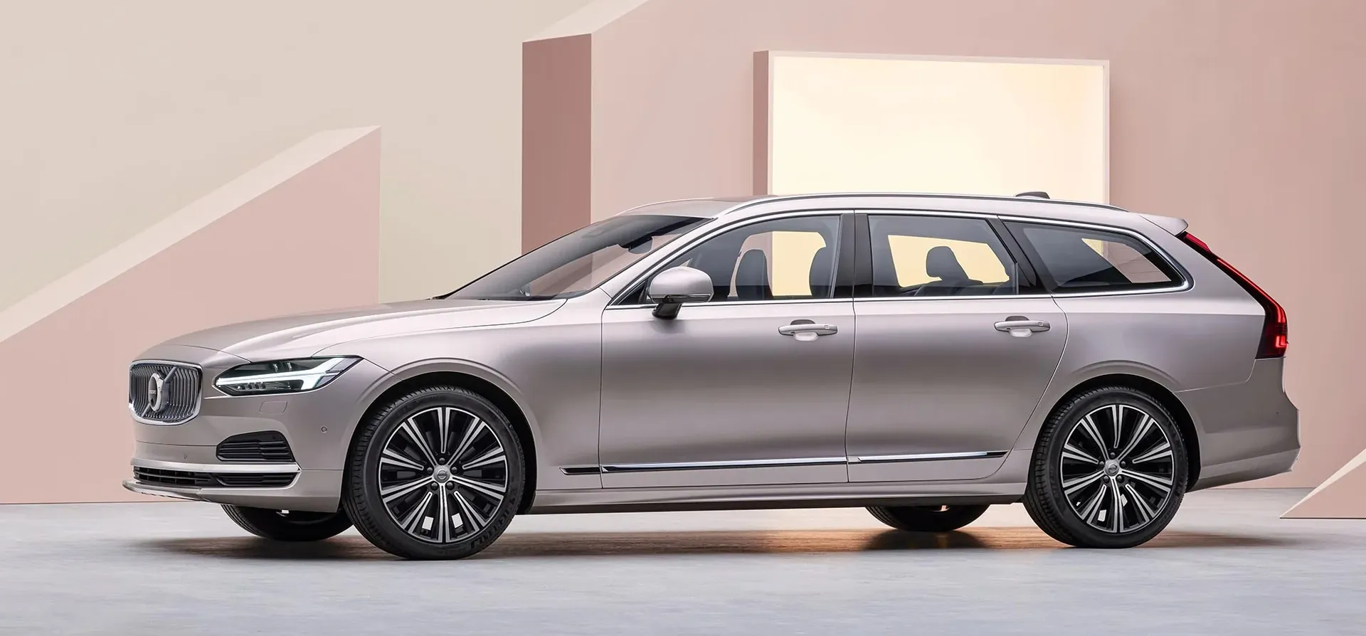 v90_hero