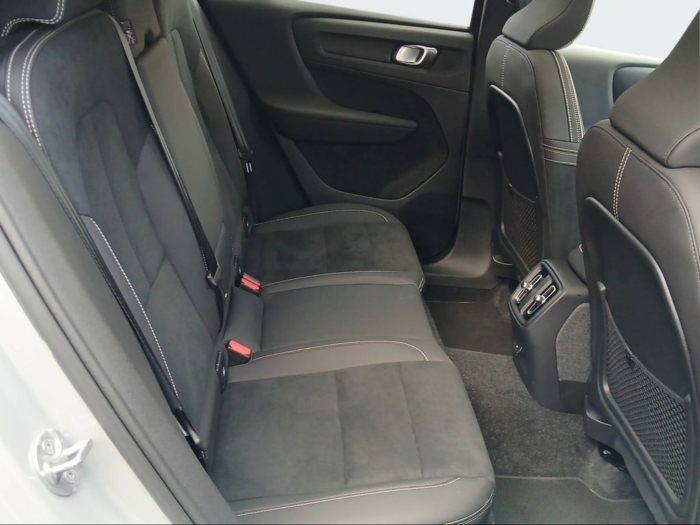 VOLVO C40 E80 Ultimate AWD – Bild 13