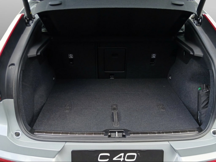 VOLVO C40 E80 Ultimate AWD – Bild 10