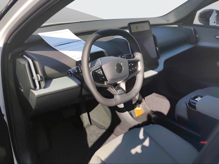 VOLVO EX30 E60 Plus – Bild 11