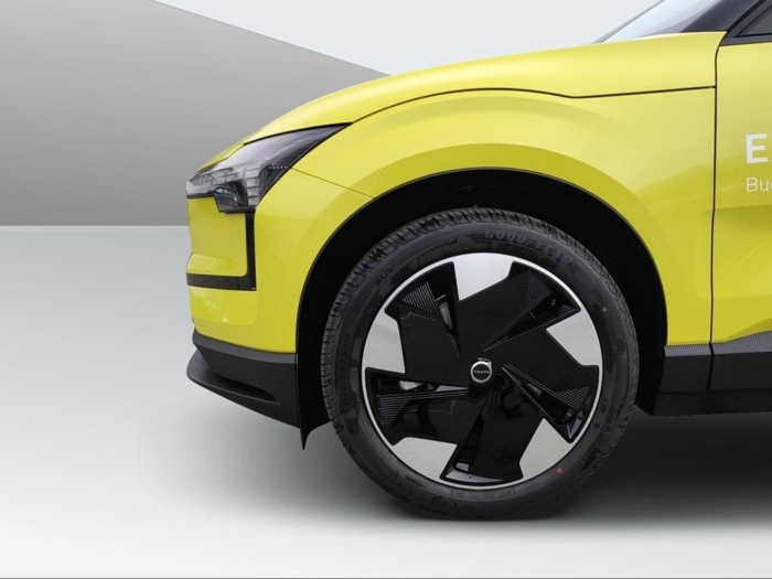 VOLVO EX30 E60 Plus – Bild 9