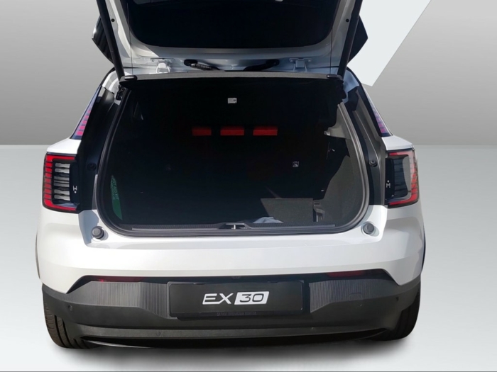 VOLVO EX30 E60 Plus – Bild 10