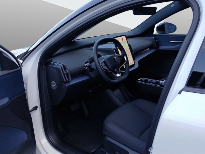 VOLVO EX30 E60 Ultra – Bild 11