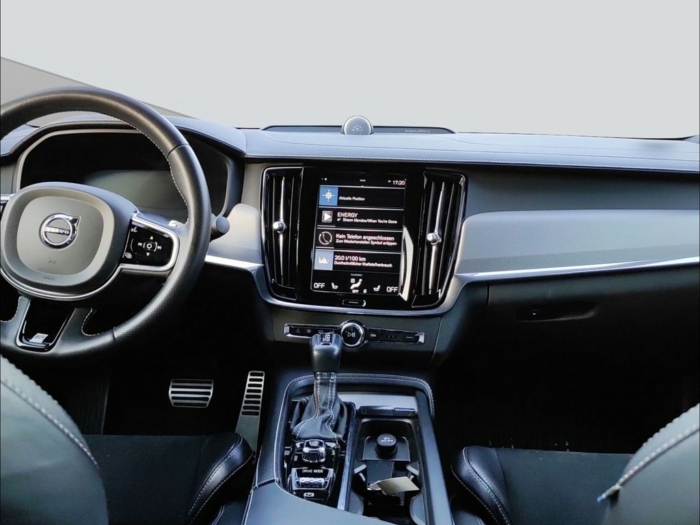 VOLVO S90 2.0 T6 R-Design AWD – Bild 16