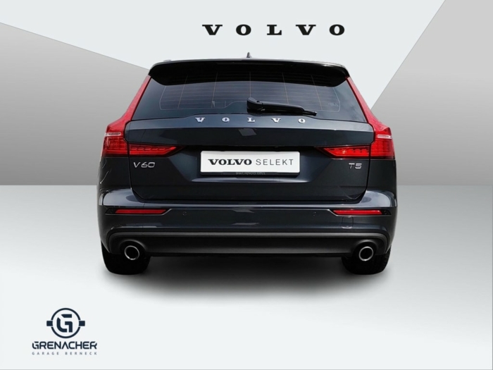 VOLVO V60 2.0 T5 Momentum – Bild 8