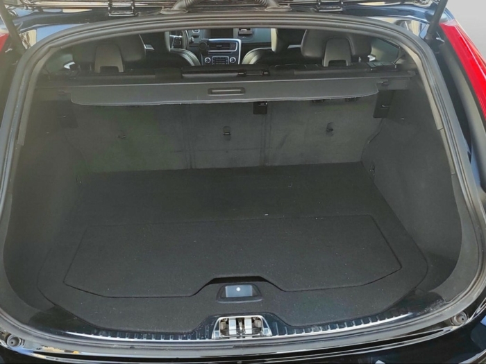 VOLVO V60 3.0 T6 Polestar AWD – Bild 10
