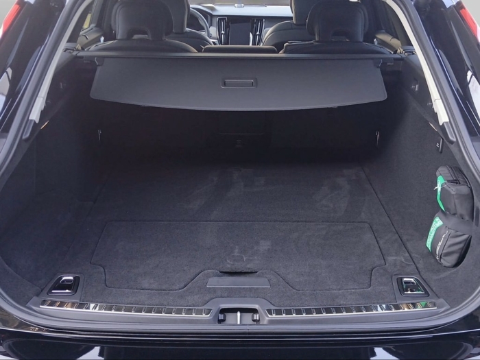 VOLVO V90 2.0 B5 Ultimate Bright AWD – Bild 10