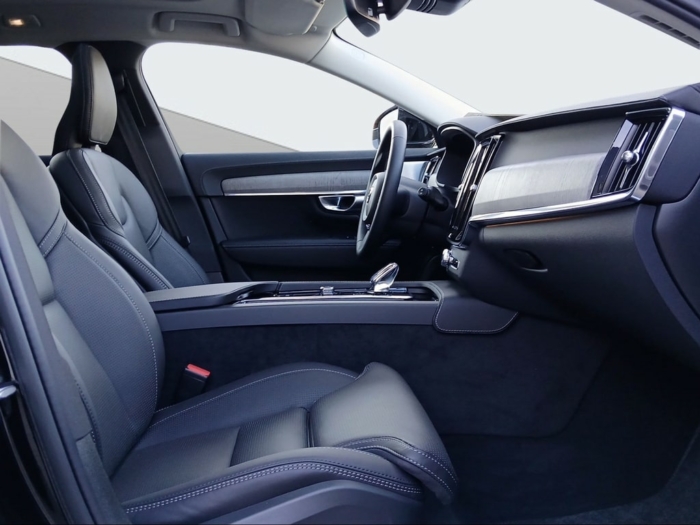 VOLVO V90 2.0 B5 Ultimate Bright AWD – Bild 14