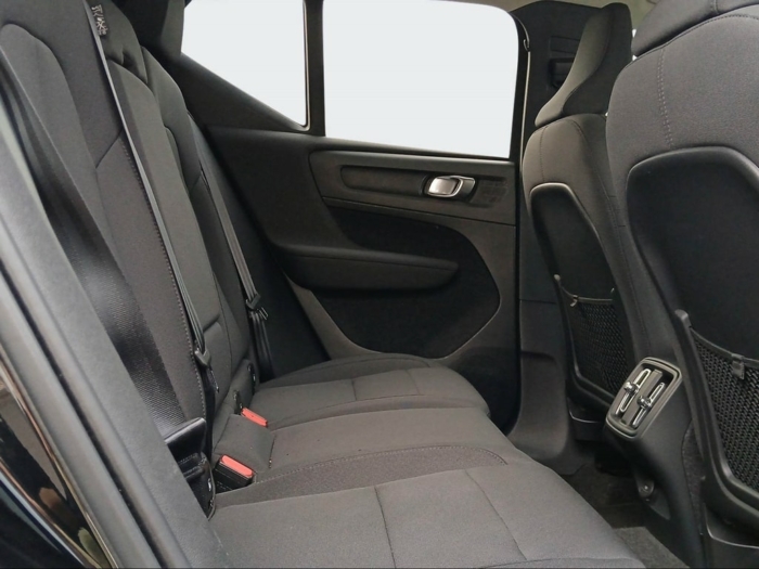 VOLVO XC40 1.5 T2 Xcite – Bild 13