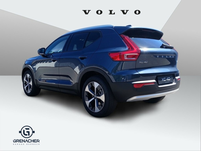 VOLVO XC40 2.0 B3 MH XCITE – Bild 6