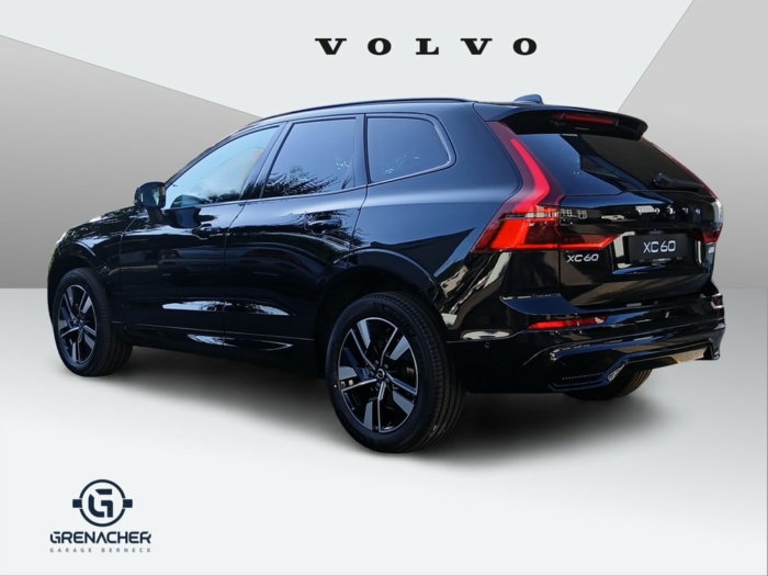VOLVO XC60 2.0 B5 MH Plus Dark AWD – Bild 4