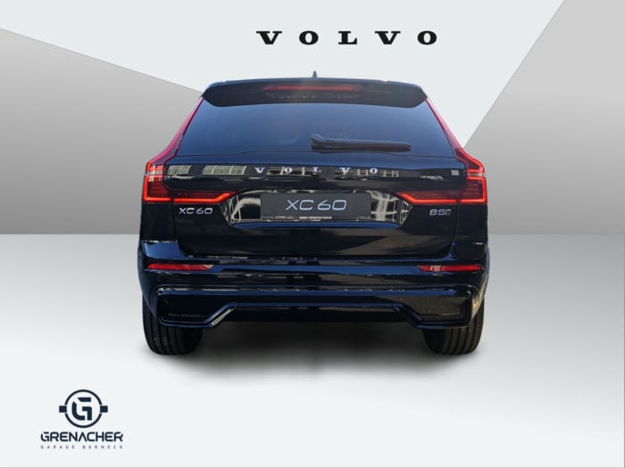 VOLVO XC60 2.0 B5 MH Plus Dark AWD – Bild 8