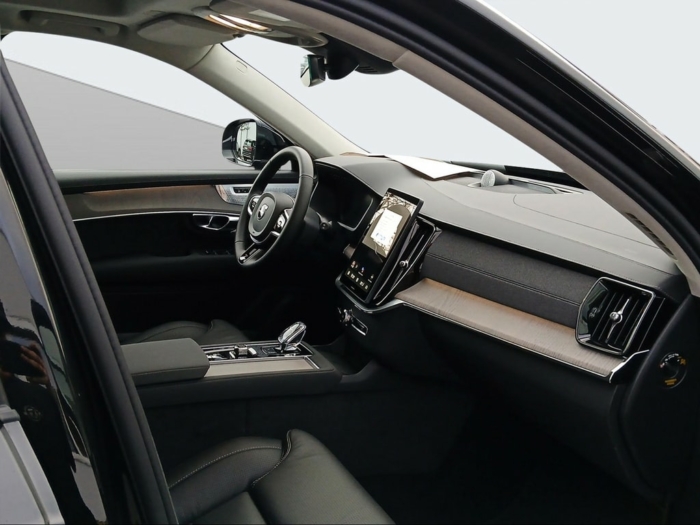 VOLVO XC90 2.0 B5 MH Ultra Bright 7P. AWD – Bild 14