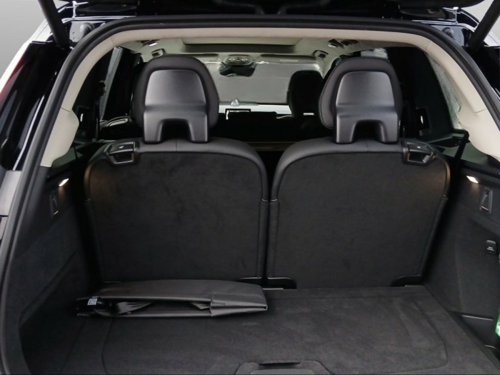 VOLVO XC90 2.0 B5 MH Ultra Bright 7P. AWD – Bild 10
