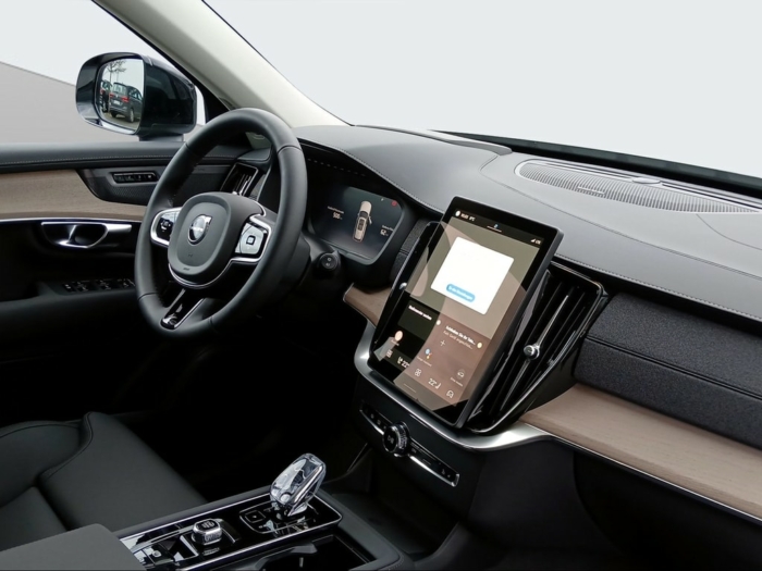 VOLVO XC90 2.0 T8 TE Plus Dark eAWD – Bild 15